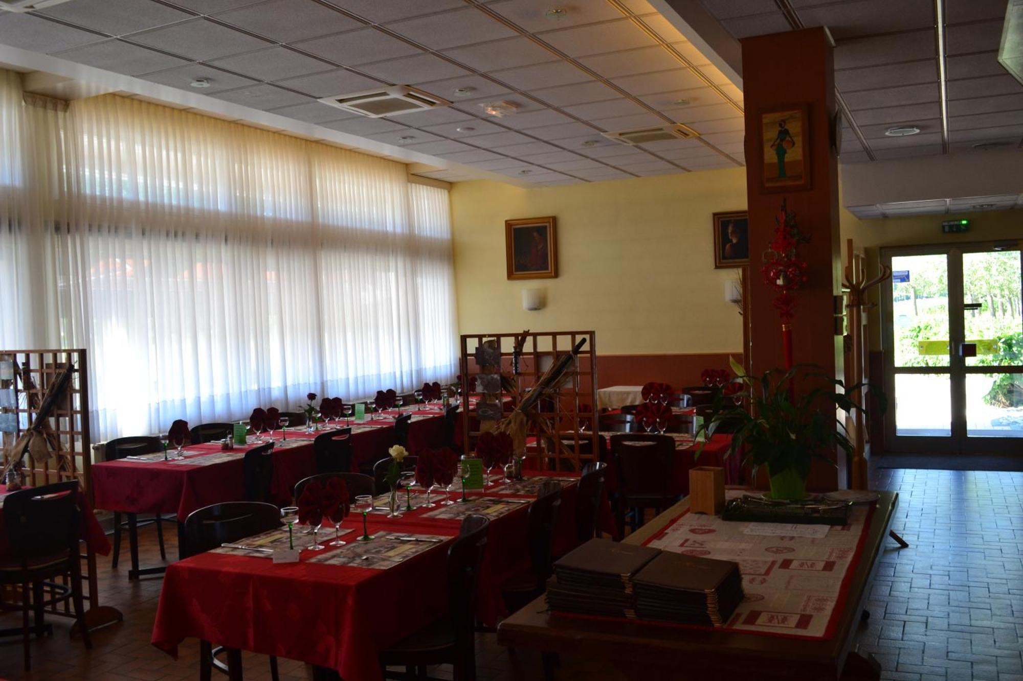 Hotel Restaurant Niemerich Pulversheim Luaran gambar