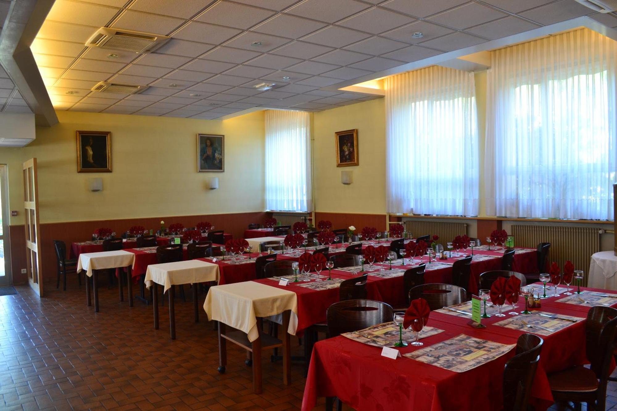 Hotel Restaurant Niemerich Pulversheim Luaran gambar
