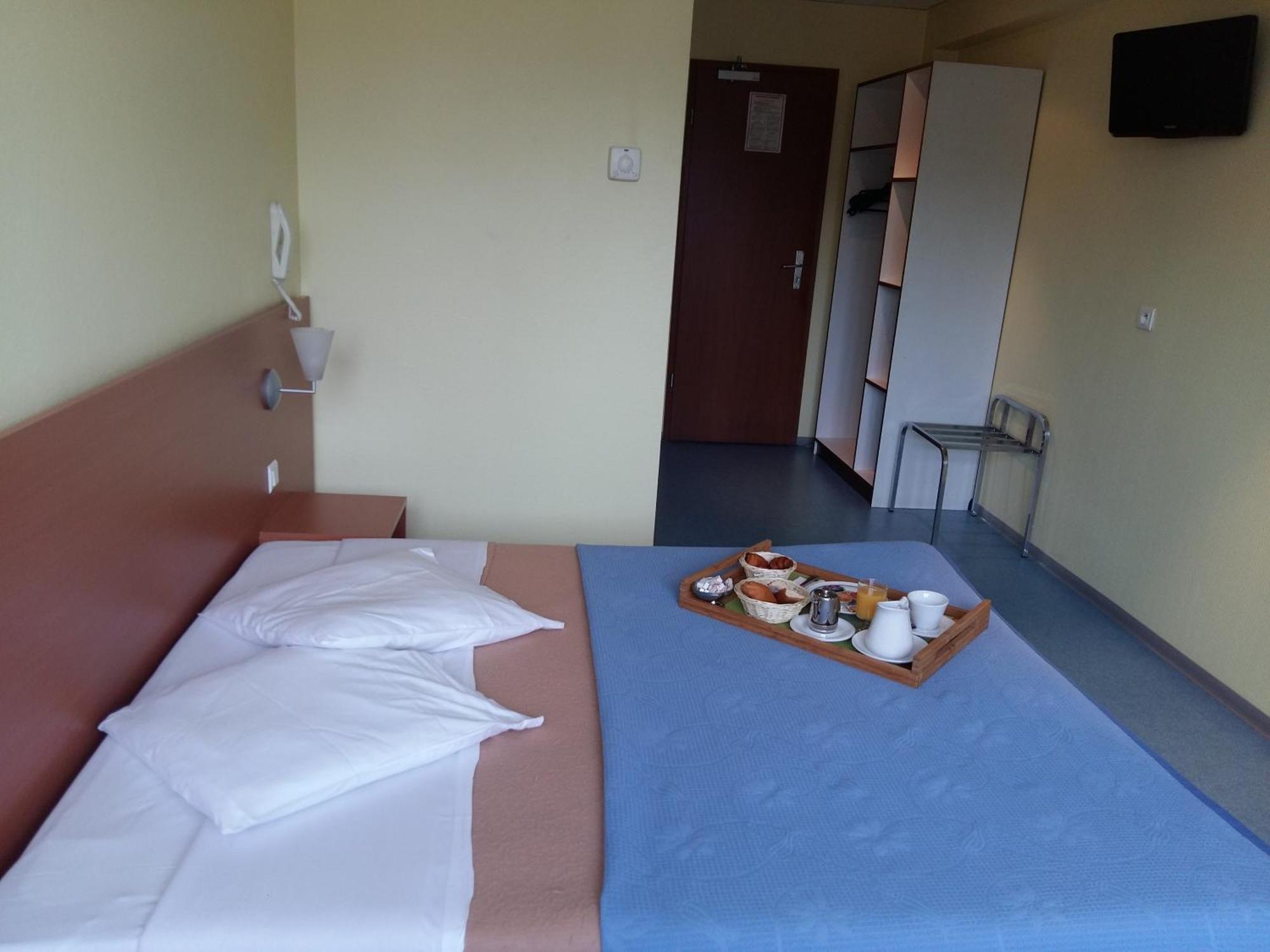 Hotel Restaurant Niemerich Pulversheim Bilik gambar